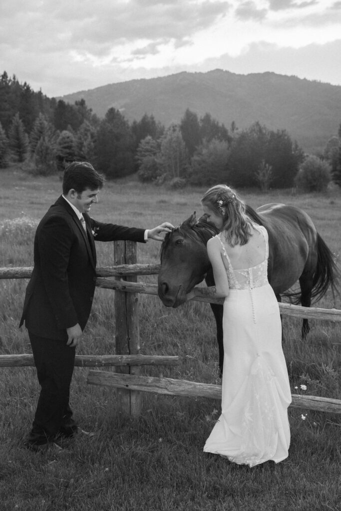 Natural Couples Posing from an Idaho Pacific Northwest Wedding & Elopement Photographer.